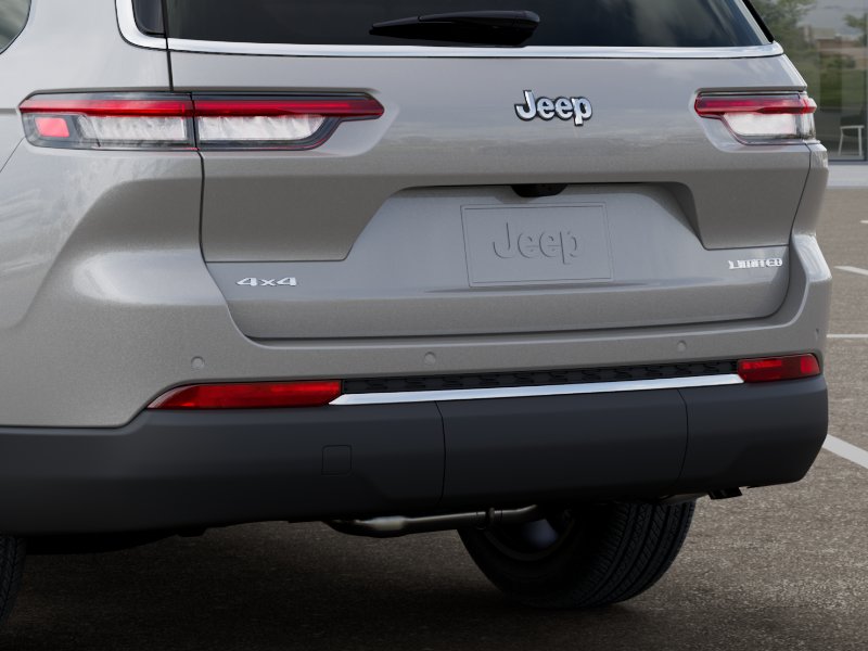 New 2026 Silver Zynith Exterior Paint Jeep Limited image 48