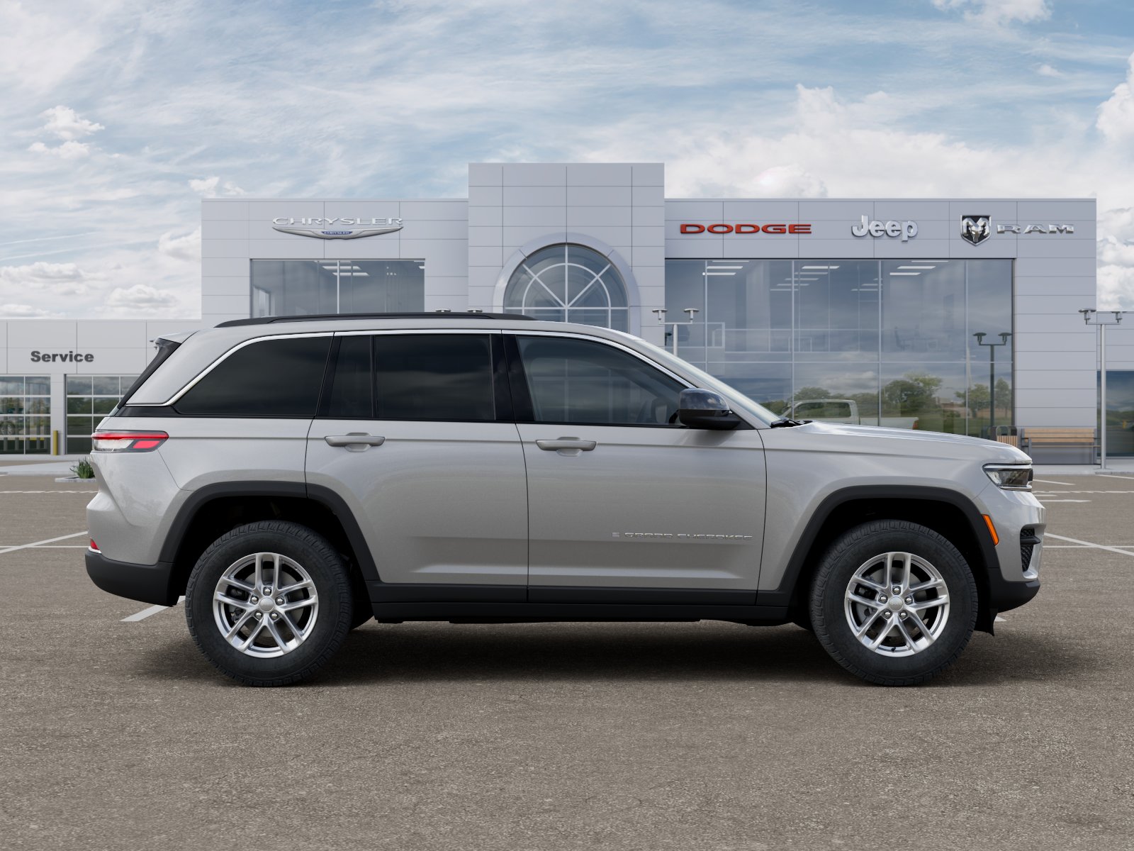New 2026 Silver Zynith Exterior Paint Jeep Laredo image 36