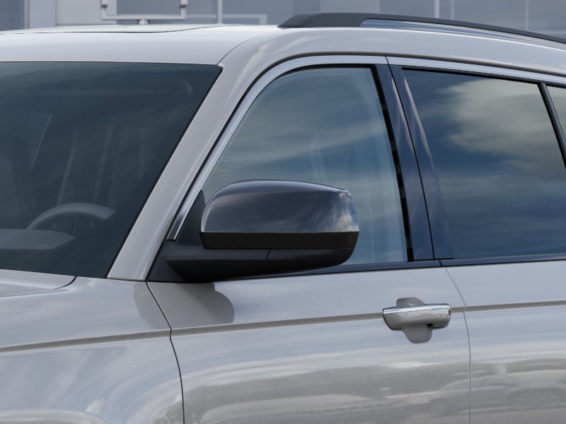New 2026 Silver Zynith Exterior Paint Jeep Limited Reserve image 39