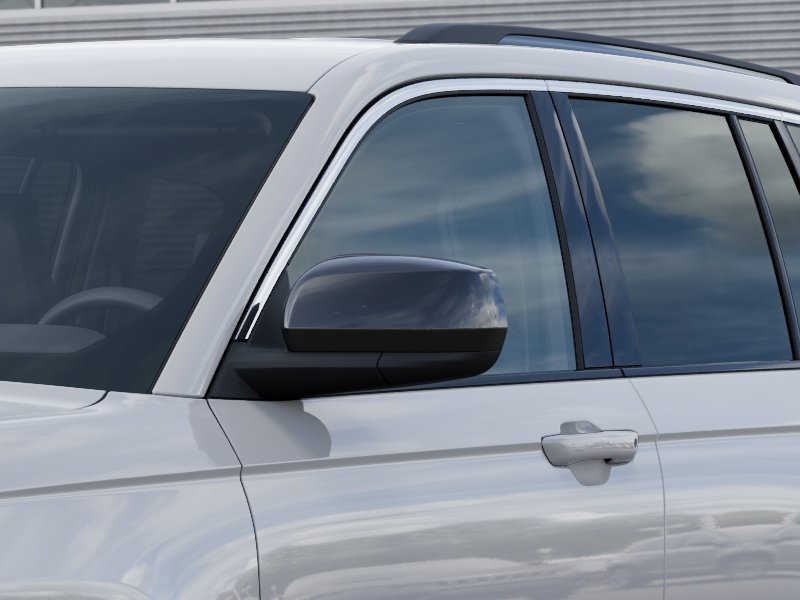 New 2026 Bright White Clear-Coat Exterior Paint Jeep Laredo X image 12