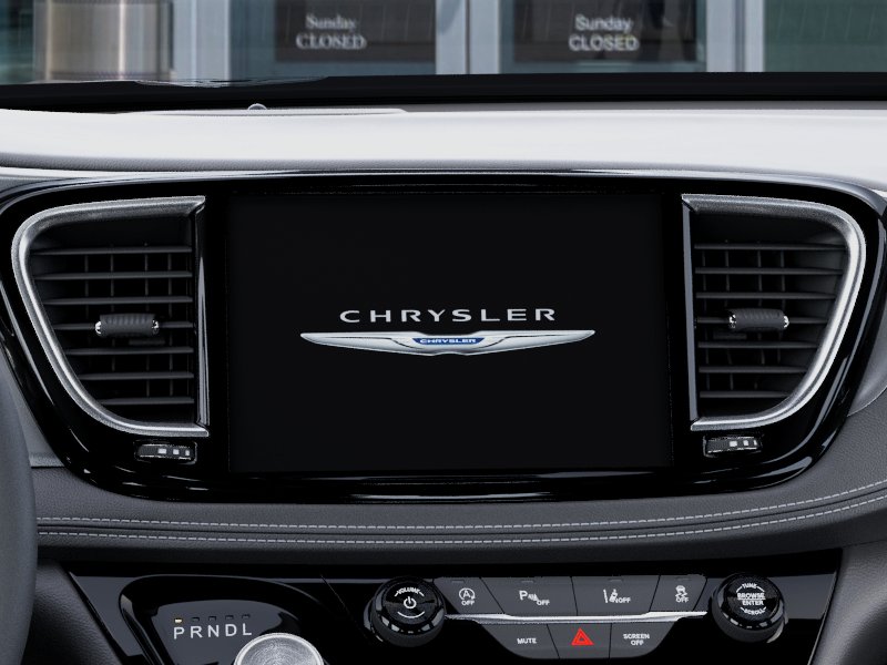 New 2026 Diamond Black Crystal Pearl-Coat Exterior Paint Chrysler Select image 44