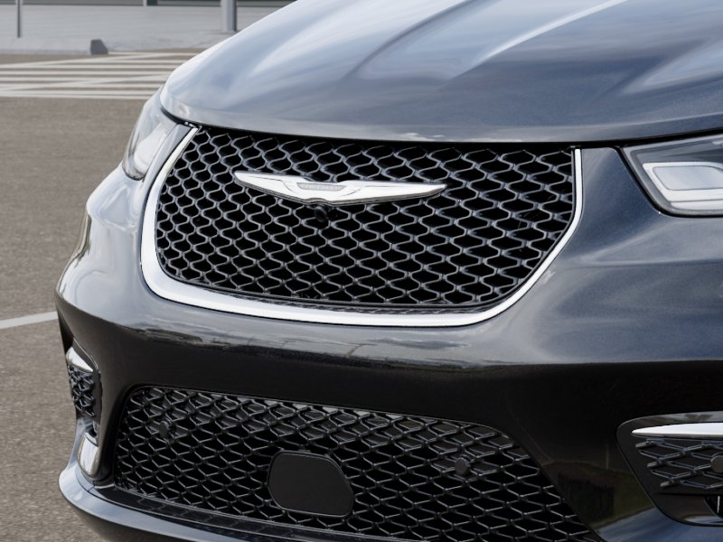 New 2026 Diamond Black Crystal Pearlcoa Chrysler Select image 11