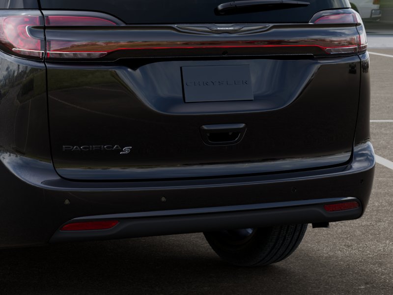 New 2026 Diamond Black Crystal Pearl-Coat Exterior Paint Chrysler Select image 47
