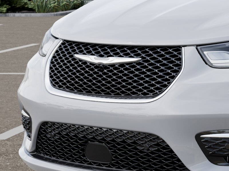New 2026 Bright White Clearcoat Chrysler Select image 37
