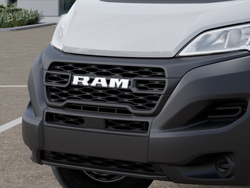 New 2026 Bright White Clear-Coat Exterior Paint RAM Tradesman image 37