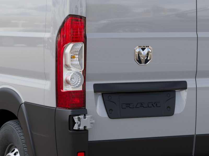 New 2026 Bright White Clearcoat RAM Tradesman image 9