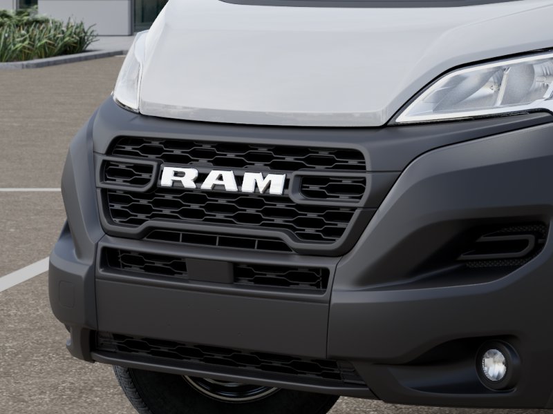 New 2026 Bright White Clear-Coat Exterior Paint RAM Tradesman image 43