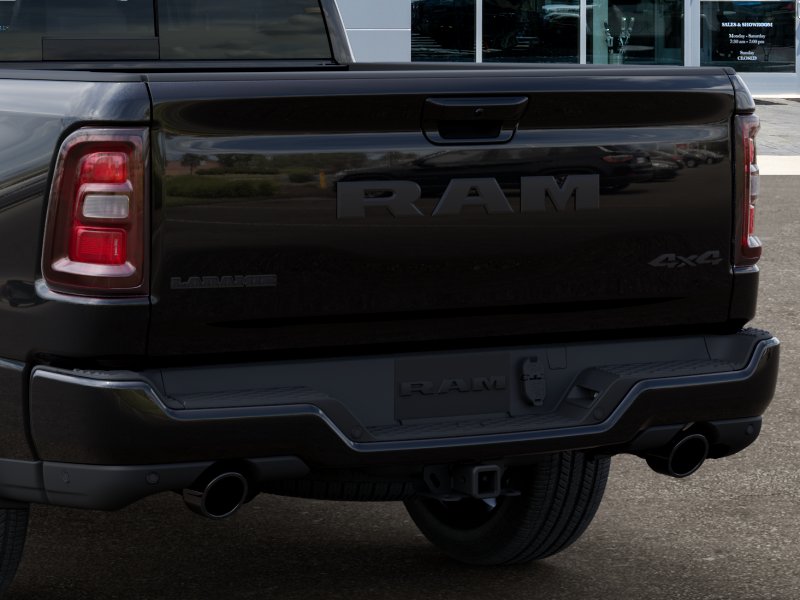 New 2026 Diamond Black Crystal Pearl-Coat Exterior Paint RAM Laramie image 39