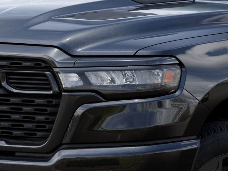 New 2026 Diamond Black Crystal Pearlcoat RAM Express image 36