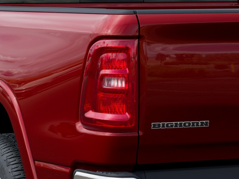 New 2026 Molten Red Pearl-Coat Exterior Paint RAM RAM 1500 BIG HORN CREW CAB 4X4 image 35