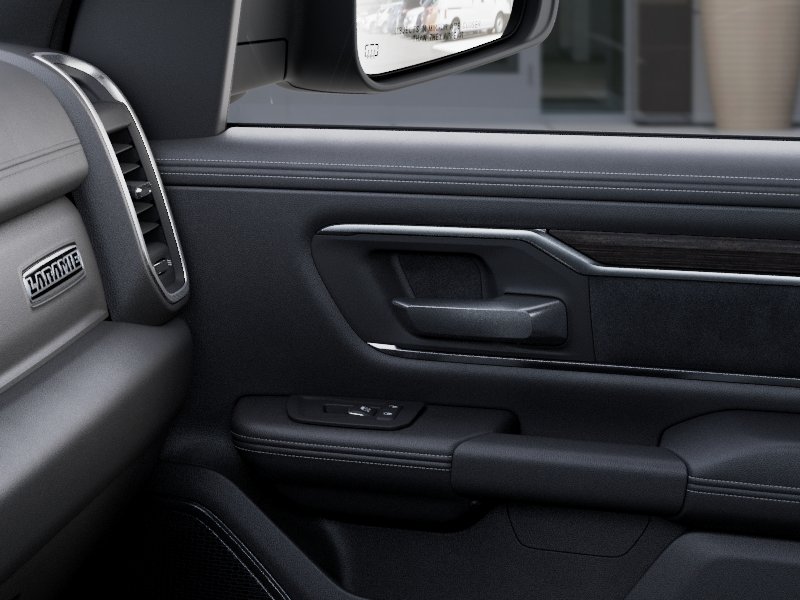 New 2026 Diamond Black Crystal Pearl-Coat Exterior Paint RAM Laramie image 60