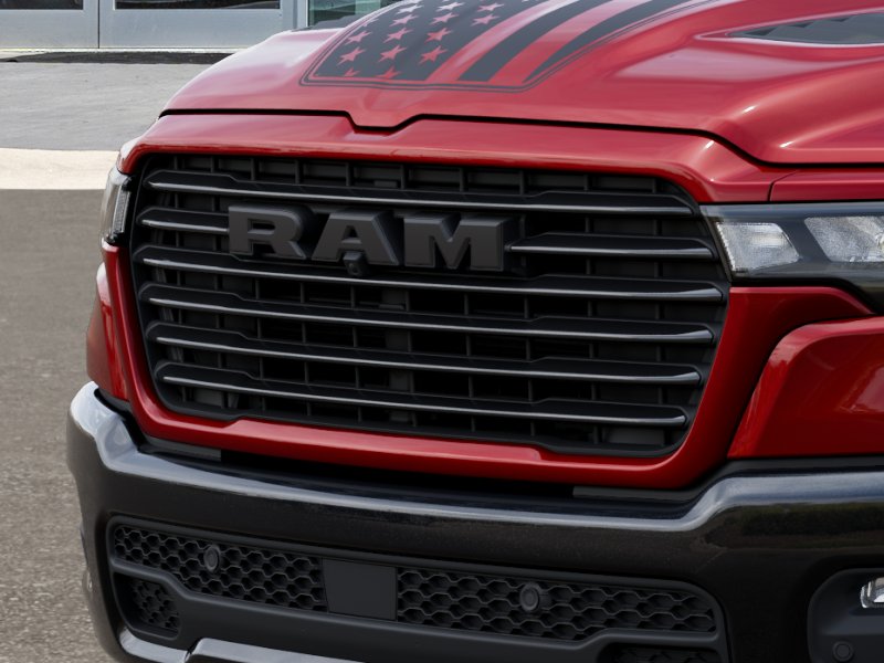 New 2026 Molten Red Pearl-Coat Exterior Paint RAM Laramie image 37