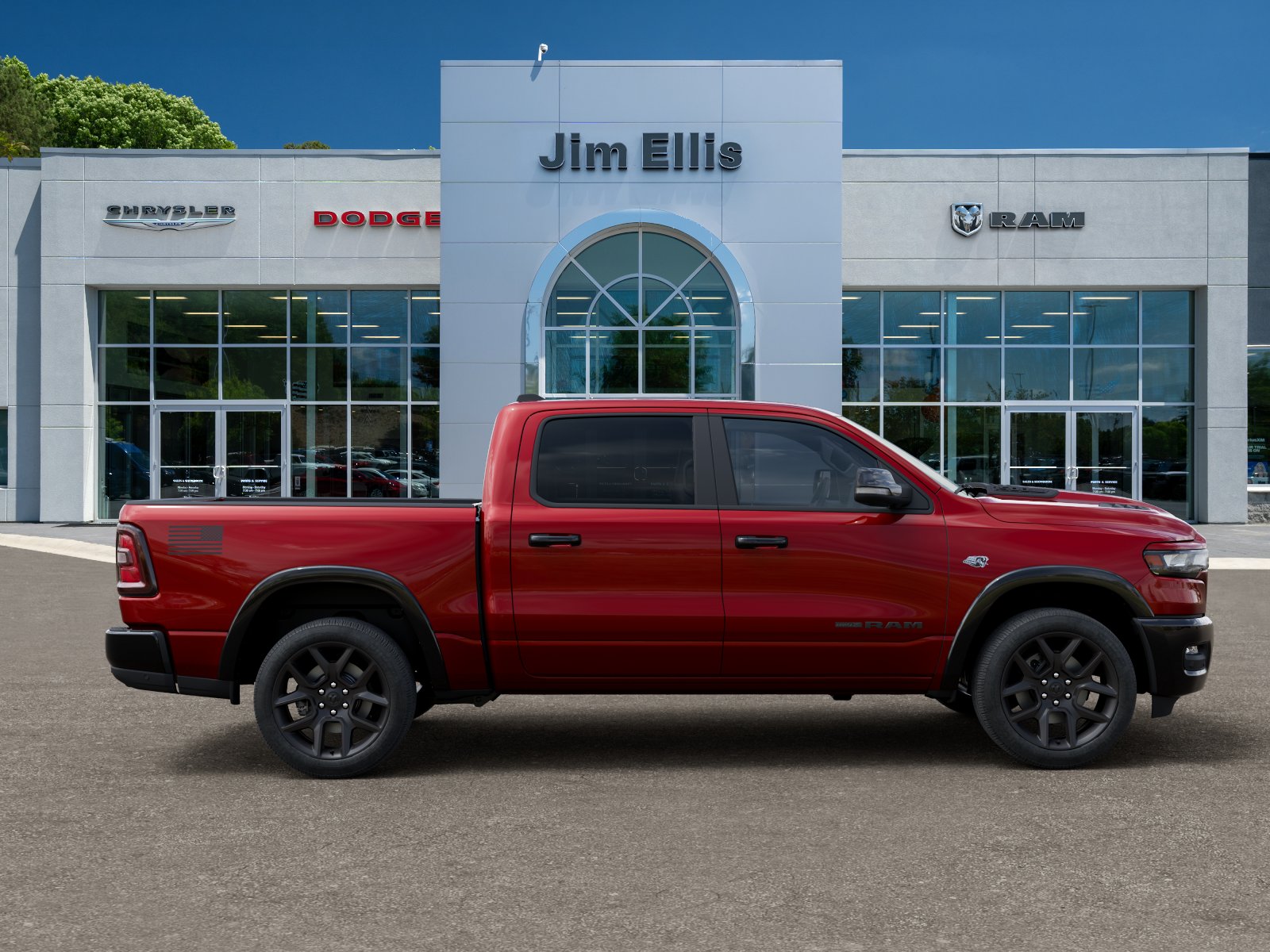 New 2026 Molten Red Pearl-Coat Exterior Paint RAM Laramie image 47