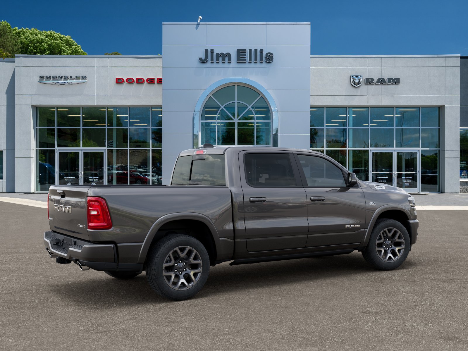 New 2026 Granite Crystal Metallic Clear-Coat Exterior Paint RAM Laramie image 30