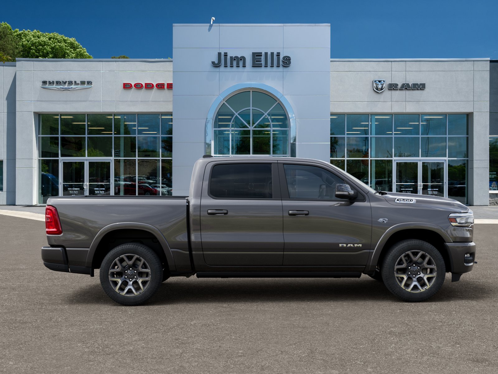 New 2026 Granite Crystal Metallic Clear-Coat Exterior Paint RAM Laramie image 47