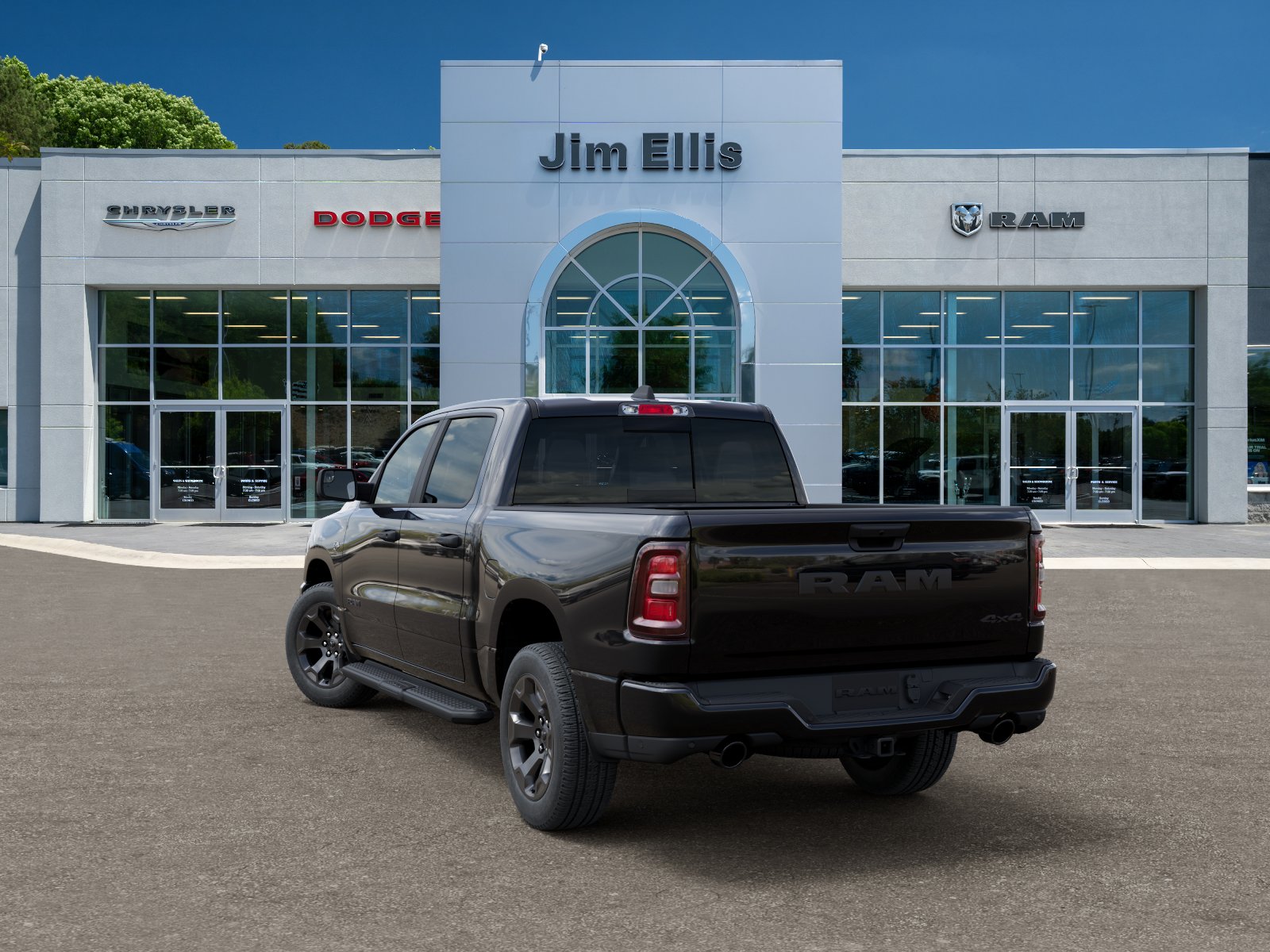 New 2026 Diamond Black Crystal Pearl-Coat Exterior Paint RAM Tradesman image 29