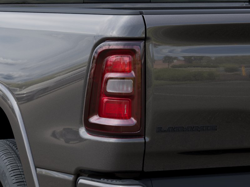 New 2026 Granite Crystal Metallic Clear-Coat Exterior Paint RAM Laramie image 35