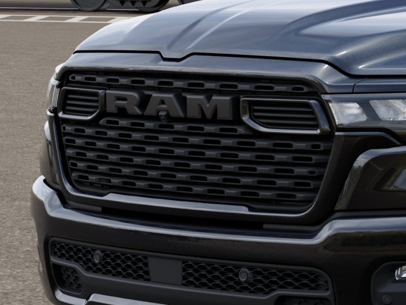 New 2026 Diamond Black Crystal Pearlcoat RAM Express image 11