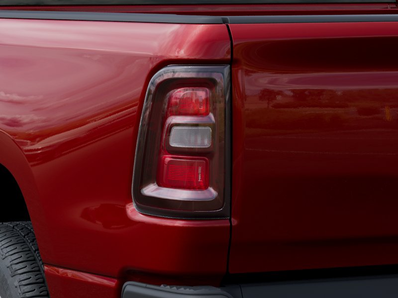 New 2026 Molten Red Pearl-Coat Exterior Paint RAM Tradesman image 9