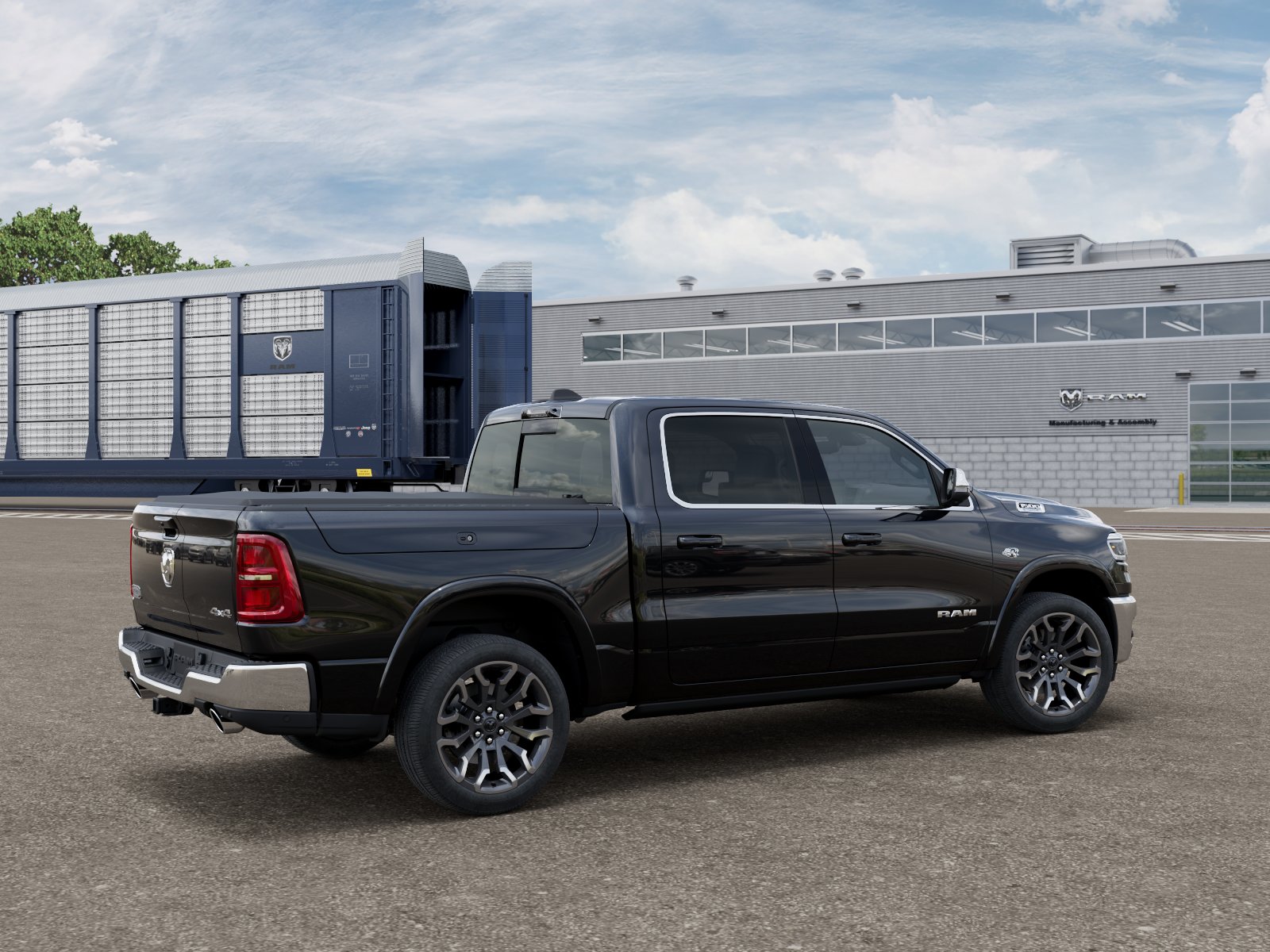 New 2026 Diamond Black Crystal Pearl-Coat Exterior Paint RAM Limited image 2