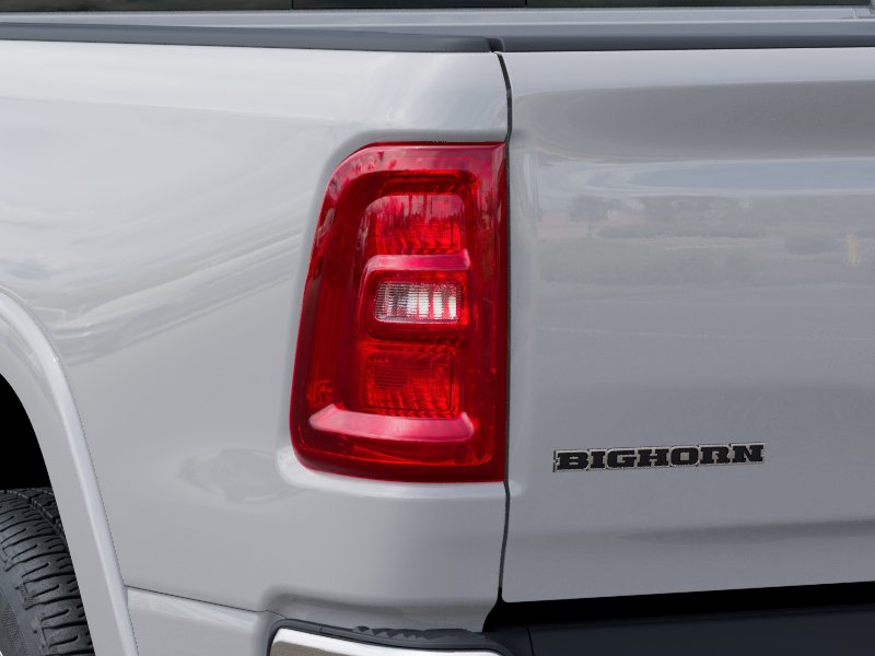 New 2026 Bright White Clear-Coat Exterior Paint RAM RAM 1500 BIG HORN CREW CAB 4X4 image 35