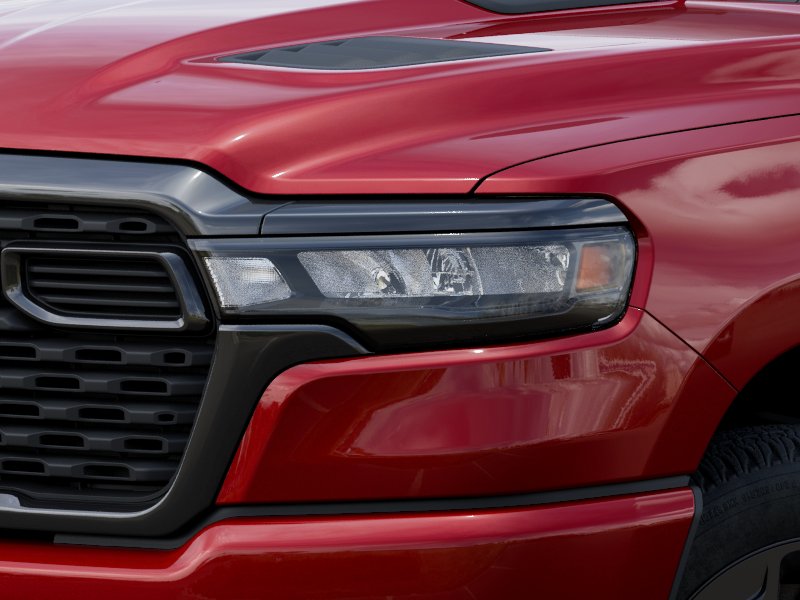 New 2026 Molten Red Pearl-Coat Exterior Paint RAM Tradesman image 36