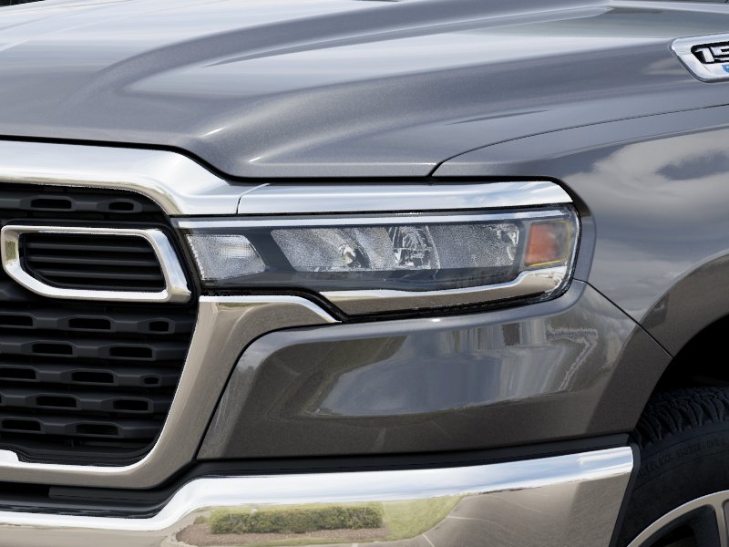 New 2026 Granite Crystal Metallic Clearcoat RAM Tradesman image 36