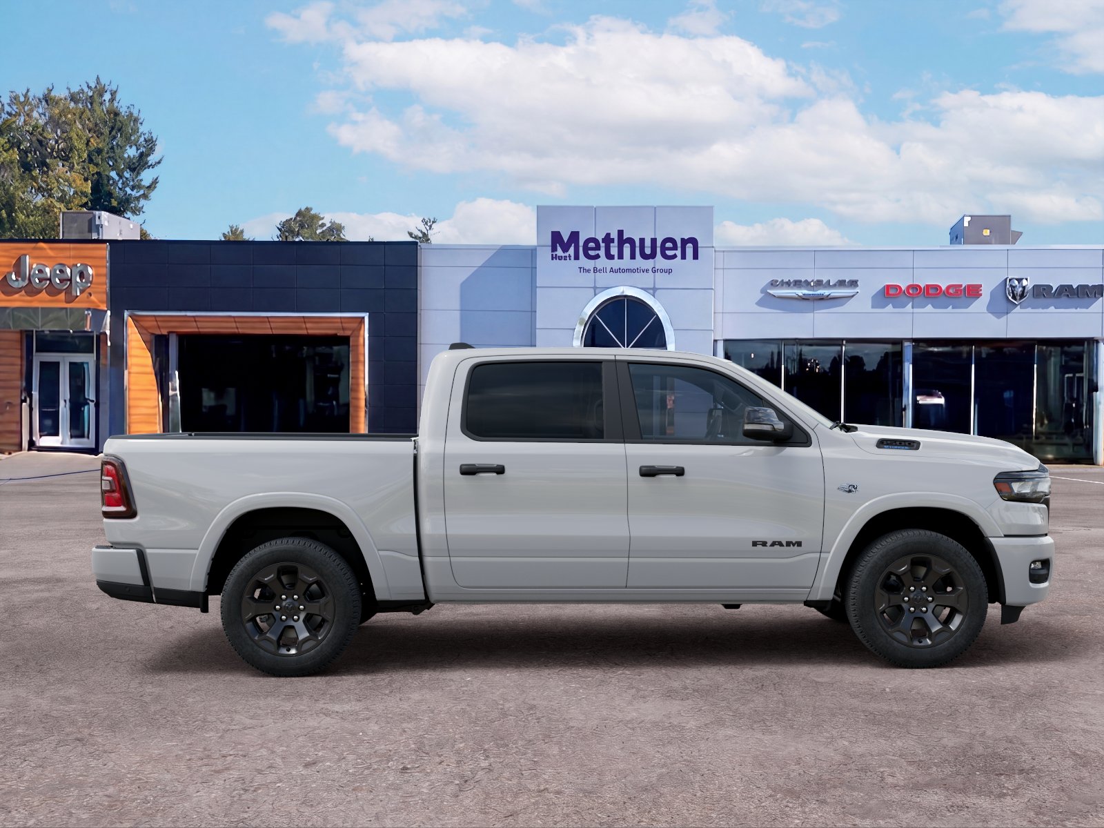 New 2026 Bright White Clear-Coat Exterior Paint RAM Big Horn image 36