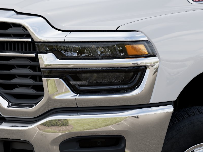 New 2026 Bright White Clear-Coat Exterior Paint RAM TRADESMAN image 10