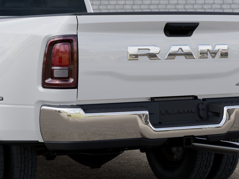 New 2026 Bright White Clear-Coat Exterior Paint RAM TRADESMAN image 13