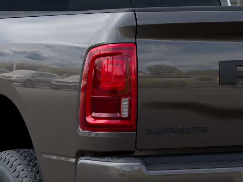 New 2026 Granite Crystal Metallic Clear-Coat Exterior Paint RAM Laramie image 35