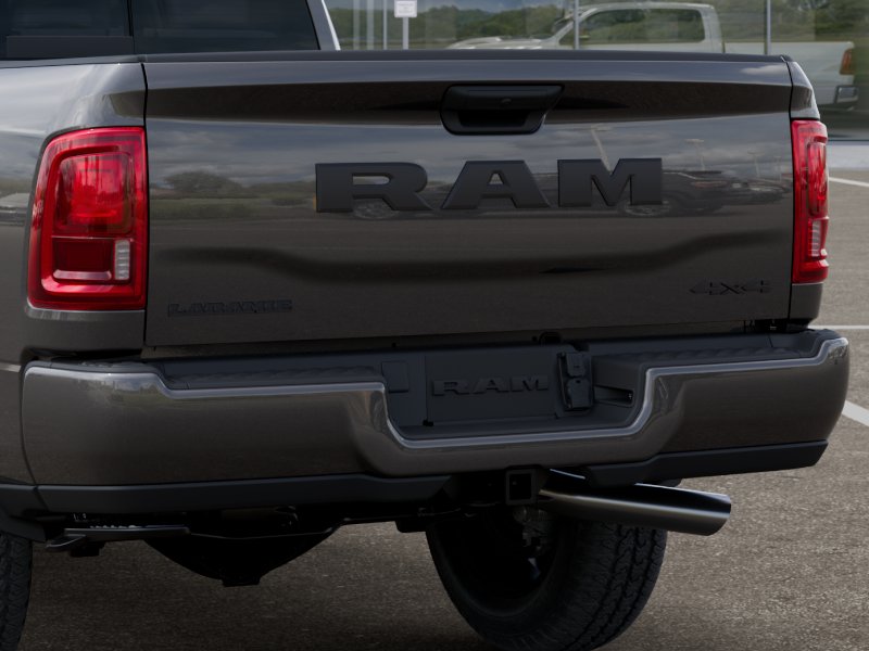 New 2026 Granite Crystal Metallic Clear-Coat Exterior Paint RAM Laramie image 39
