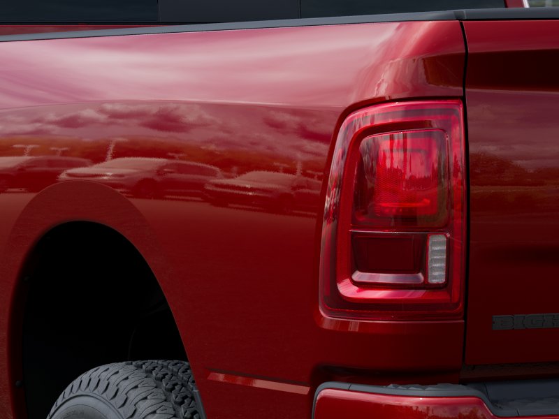 New 2026 Molten Red Pearl-Coat Exterior Paint RAM Big Horn image 50