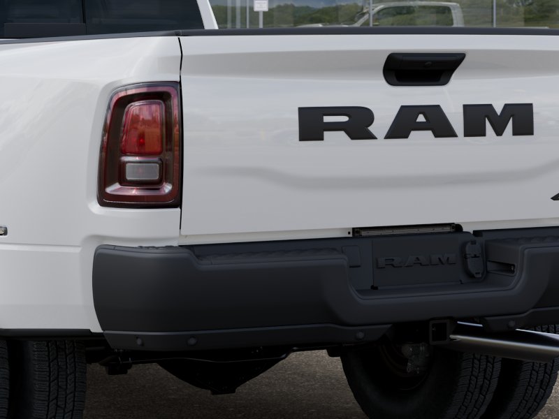 New 2026 Bright White Clear-Coat Exterior Paint RAM Tradesman image 48