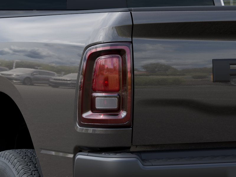 New 2026 Granite Crystal Metallic Clearcoat RAM Warlock image 35