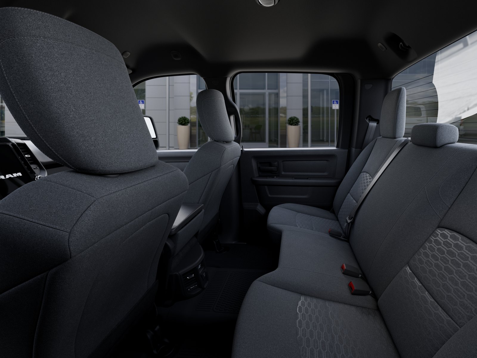 New 2026 Diamond Black Crystal Pearl-Coat Exterior Paint RAM Tradesman image 50