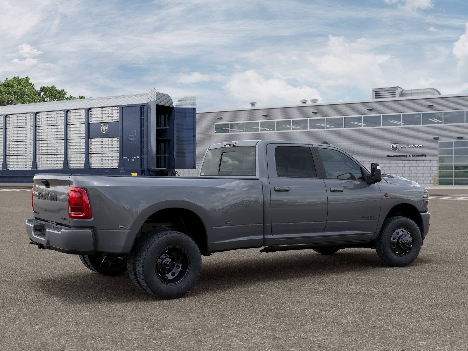 New 2026 Ceramic Gray Clear-Coat Exterior Paint RAM LARAMIE image 5
