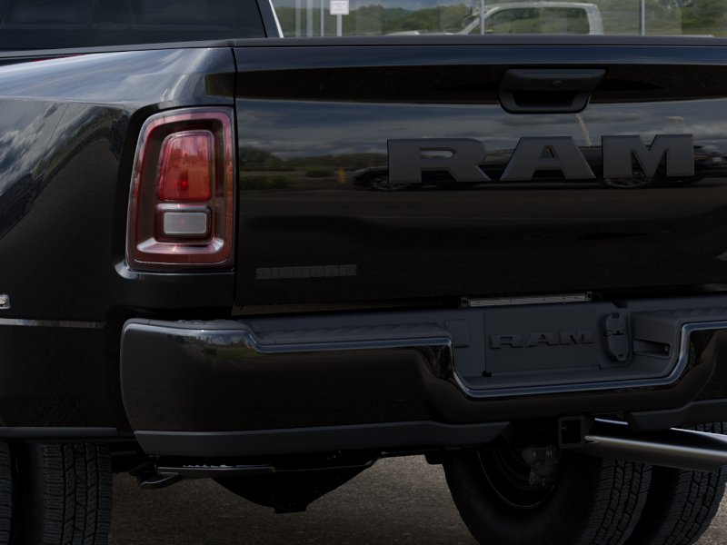 New 2026 Diamond Black Crystal Pearl-Coat Exterior Paint RAM Big Horn image 13
