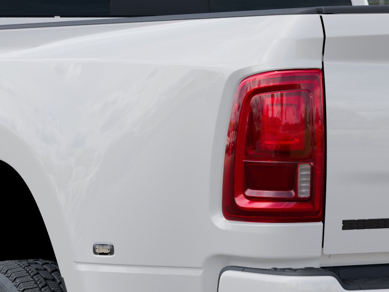 New 2026 Bright White Clear-Coat Exterior Paint RAM Big Horn image 30
