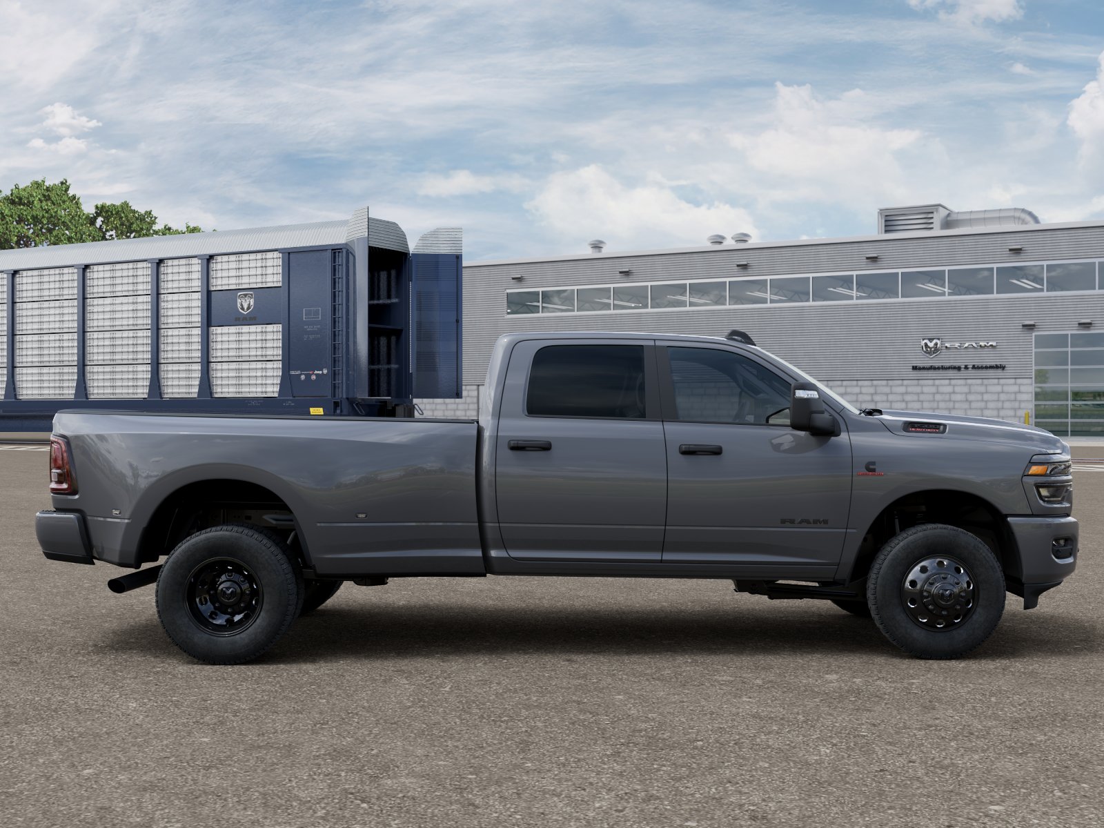 New 2026 Ceramic Gray Clear-Coat Exterior Paint RAM BIG HORN image 21