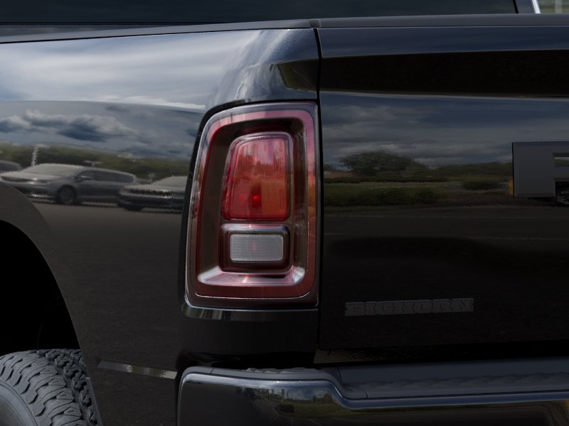 New 2026 Diamond Black Crystal Pearl-Coat Exterior Paint RAM Big Horn image 41