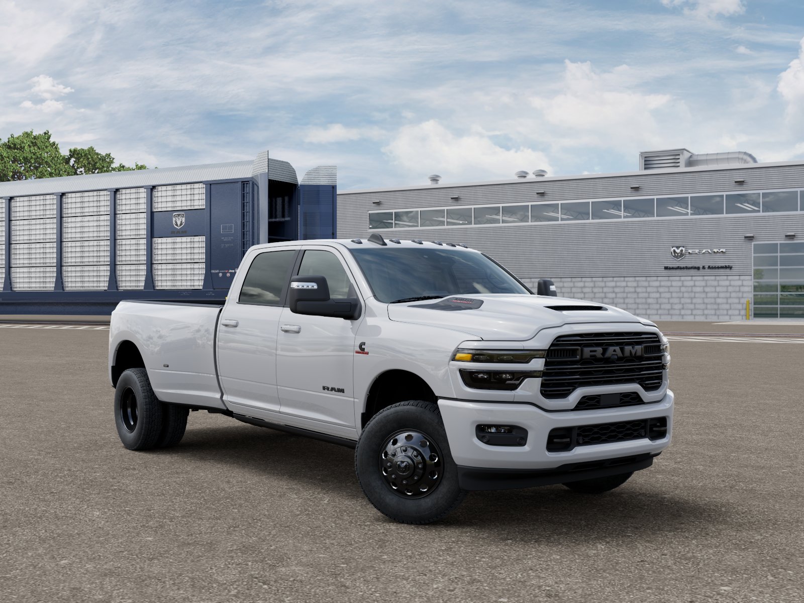 New 2026 Bright White Clear-Coat Exterior Paint RAM Laramie image 3