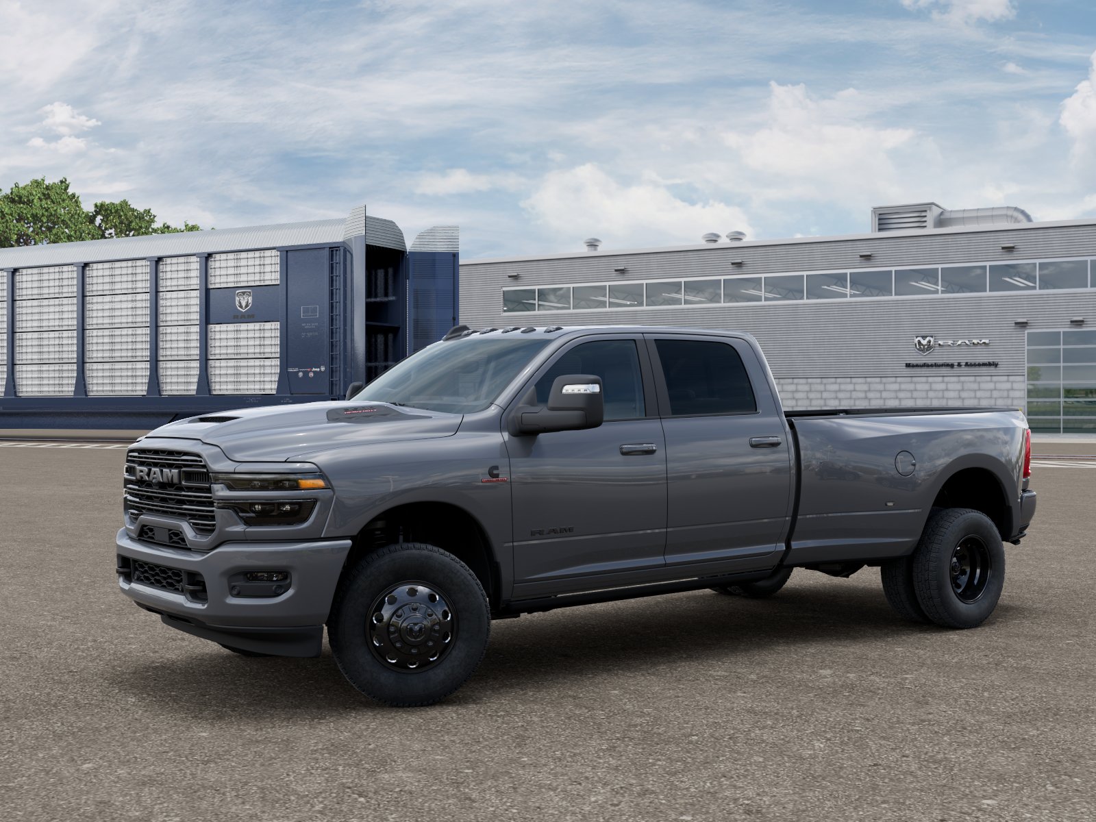New 2026 Ceramic Gray Clear-Coat Exterior Paint RAM LARAMIE image 3