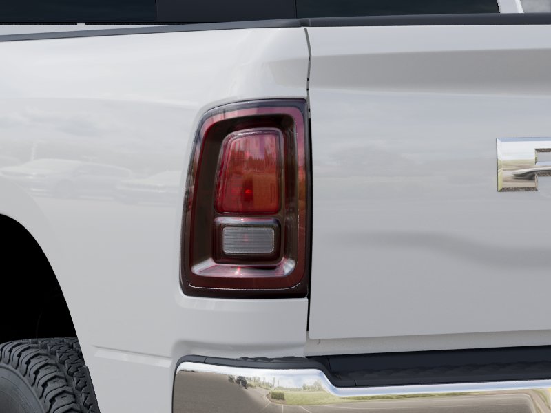 New 2026 Bright White Clear-Coat Exterior Paint RAM Tradesman image 34