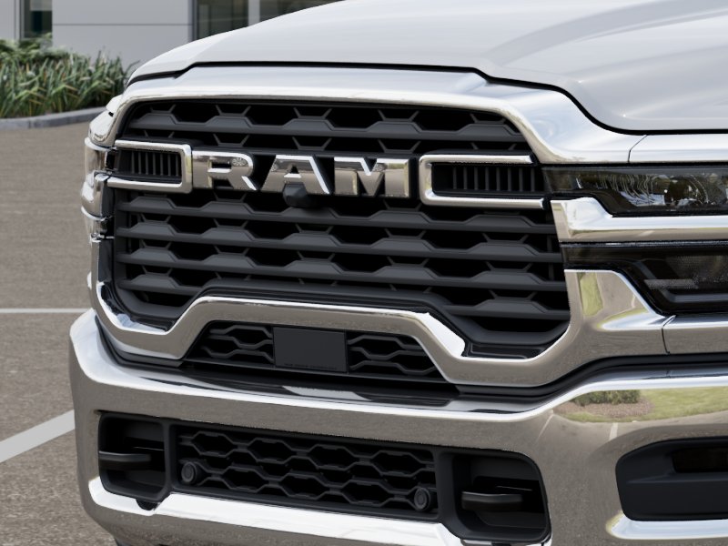 New 2026 Bright White Clear-Coat Exterior Paint RAM Tradesman image 34