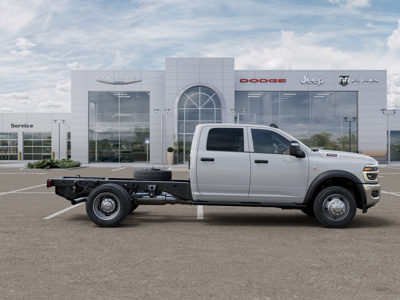 New 2026 Bright White Clear-Coat Exterior Paint RAM Tradesman image 59