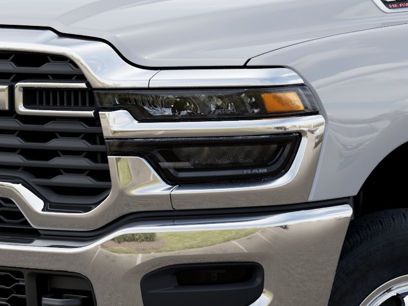 New 2026 Bright White Clearcoat RAM Tradesman image 43