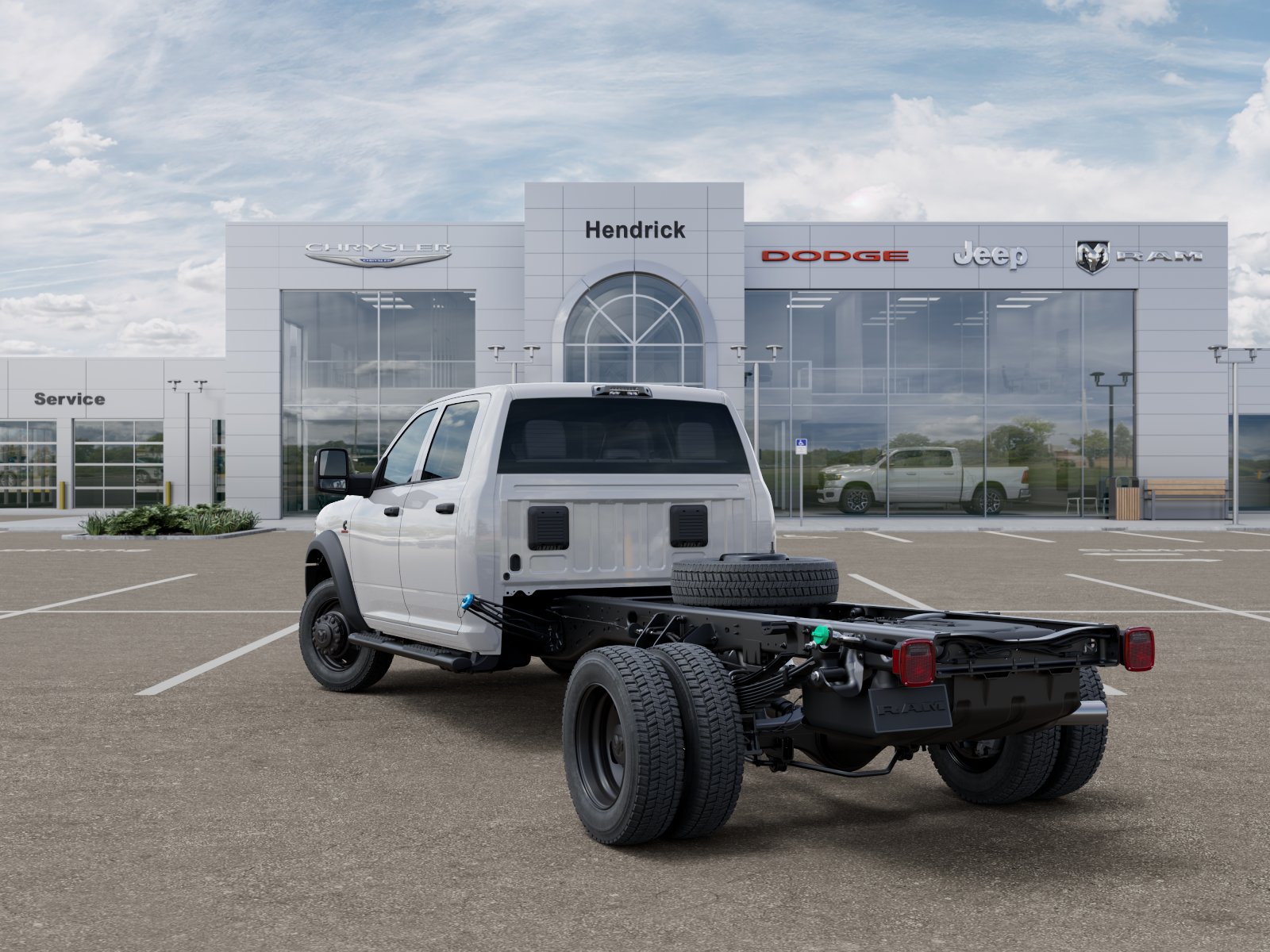 New 2026 Bright White Clearcoat RAM Tradesman image 31
