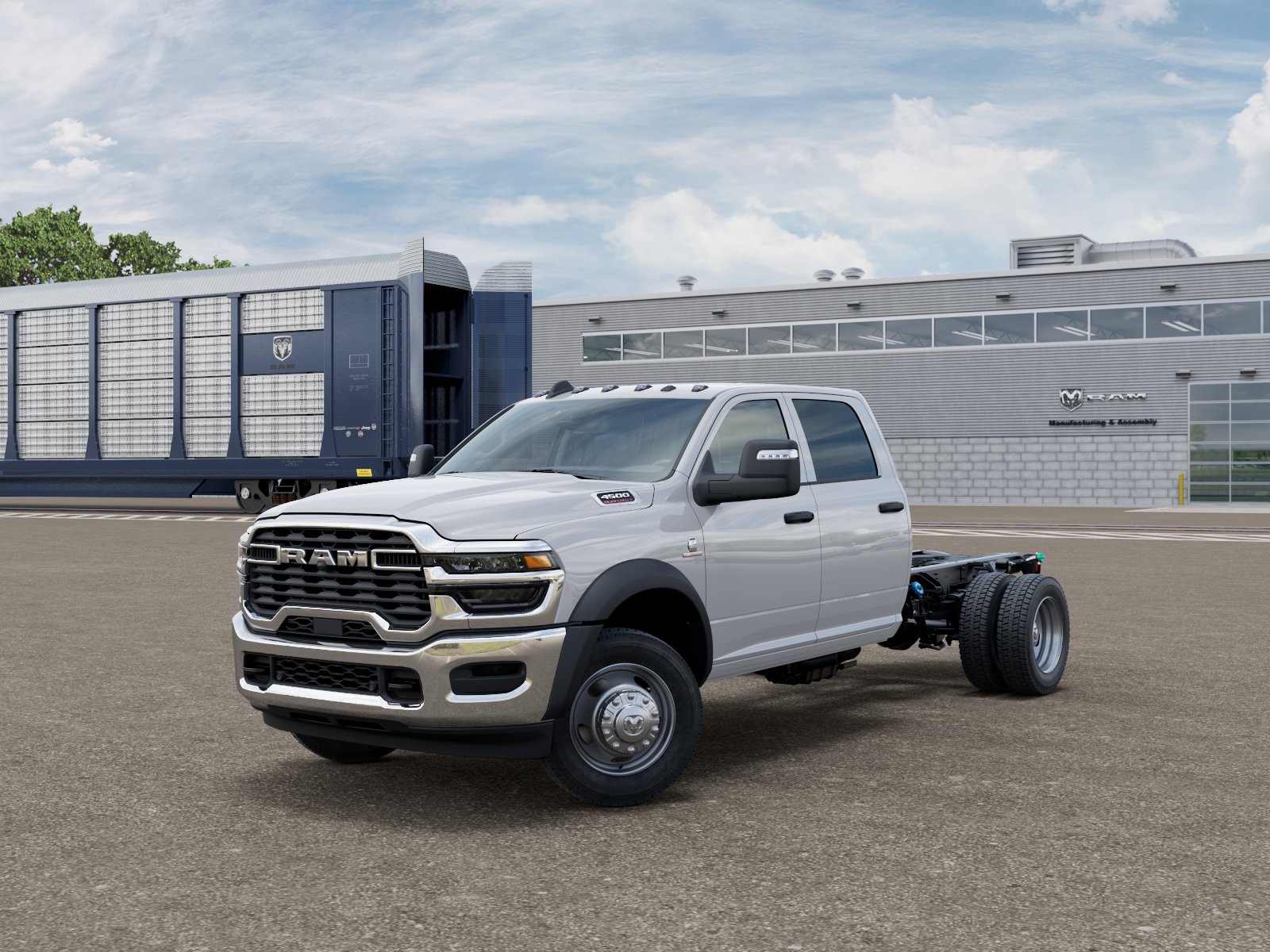 2026 RAM 4500 Tradesman 4X4 Crew Cab DRW 173" WB's photo