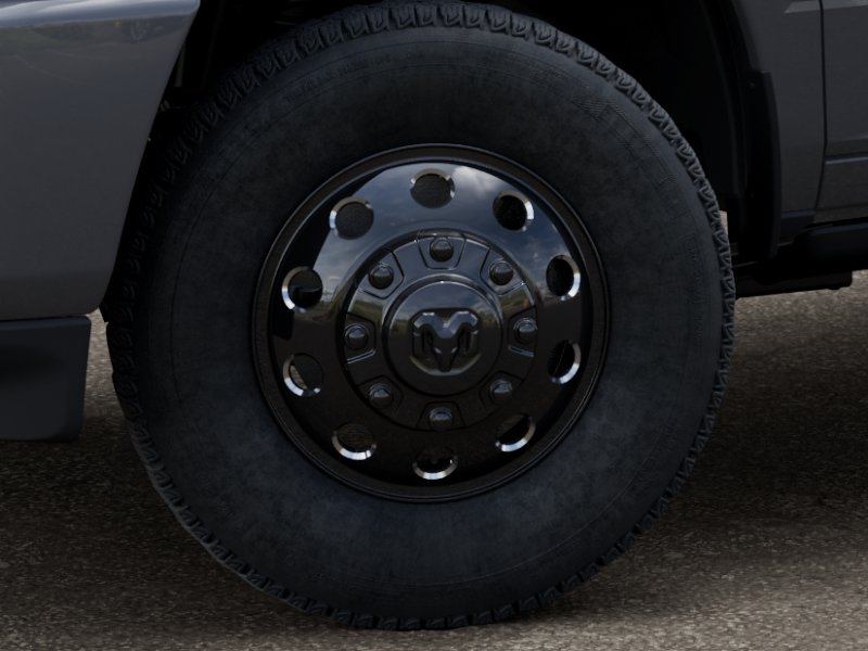 New 2026 Ceramic Gray Clear-Coat Exterior Paint RAM Laramie image 34